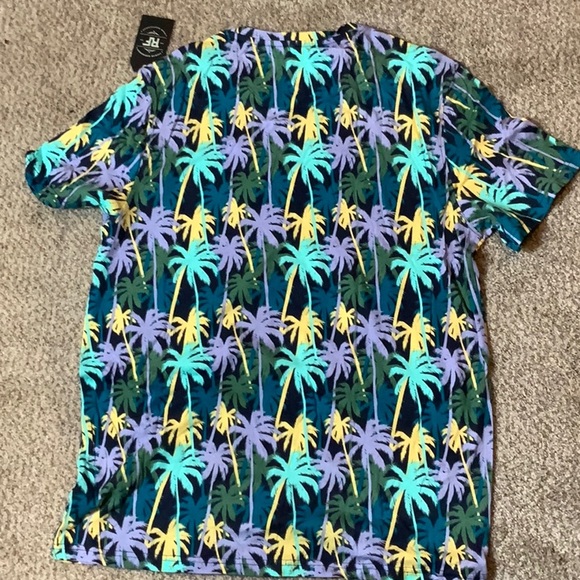 Colorful Palm Tree T-Shirt - 2 Sizes Available - Picture 5 of 5